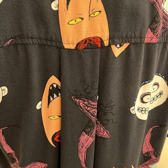 The Nightmare Before Christmas Button Down - Small - Picture 4 of 7